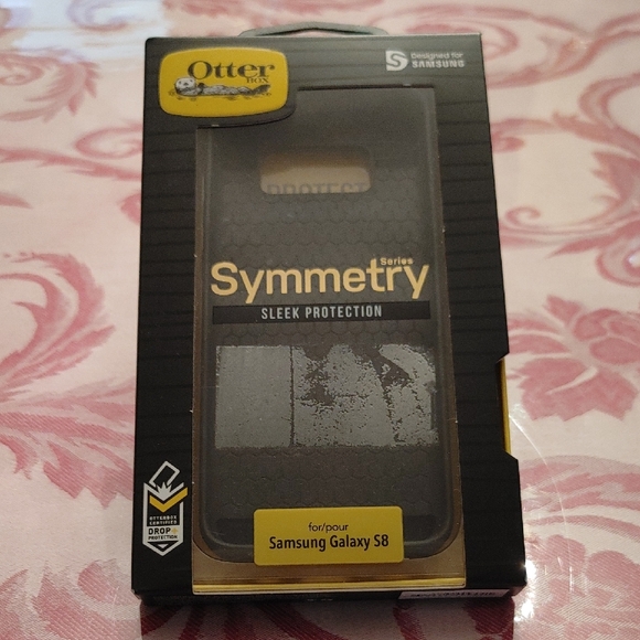 OtterBox Other - OtterBox Symmetry Series Black Case for Samsung Galaxy S8